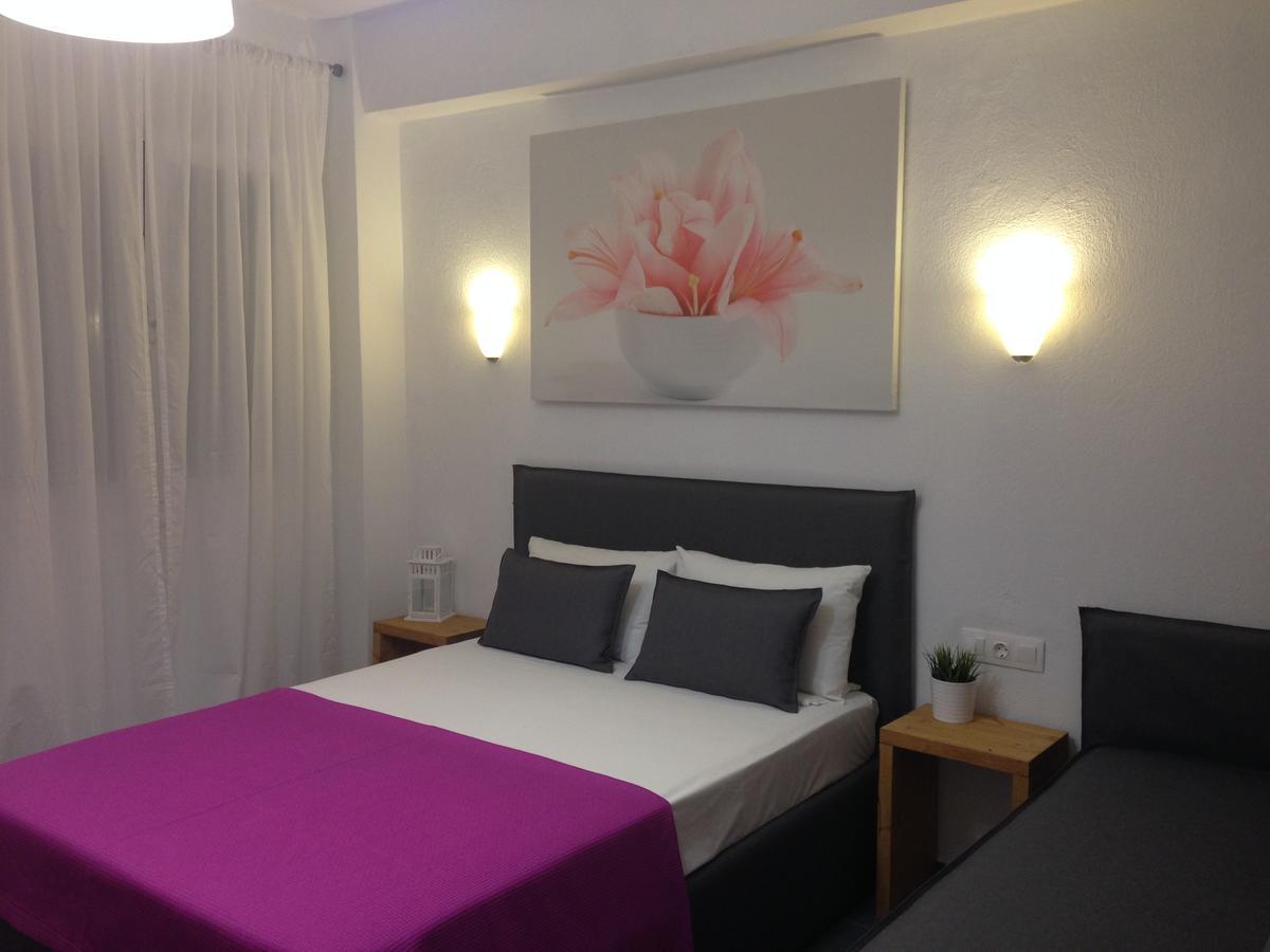 Philoxenia Suites Nea Vrasna Exterior photo