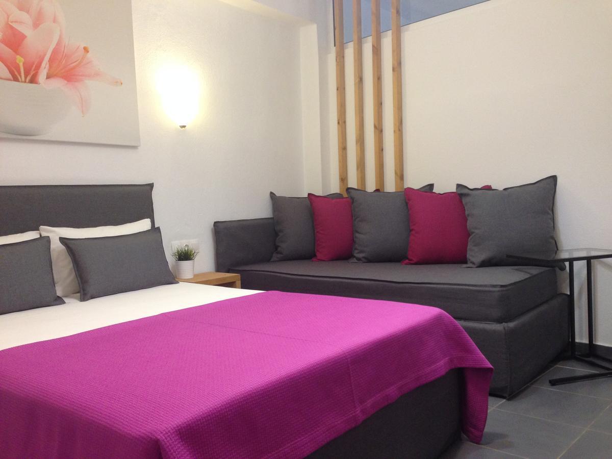 Philoxenia Suites Nea Vrasna Exterior photo